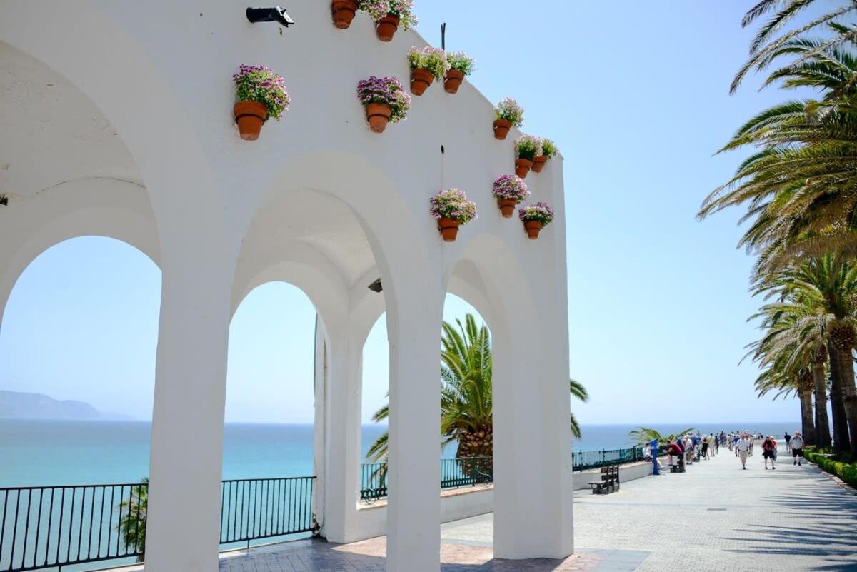 Flores De Burriana Apartment Nerja